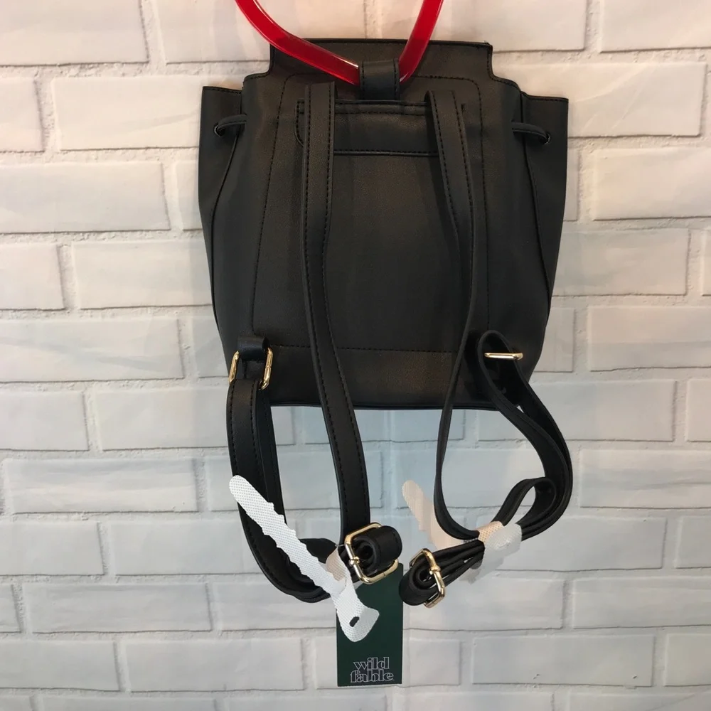 Wild Fable Black Backpack with Red Heart Handle